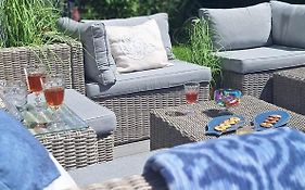 Apartament Wyspa Mew - 150 m od plaży